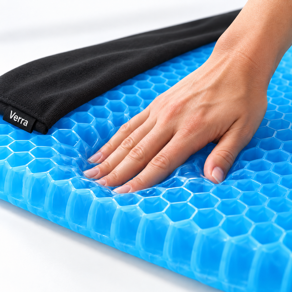 Hand pressing into the honeycomb gel
